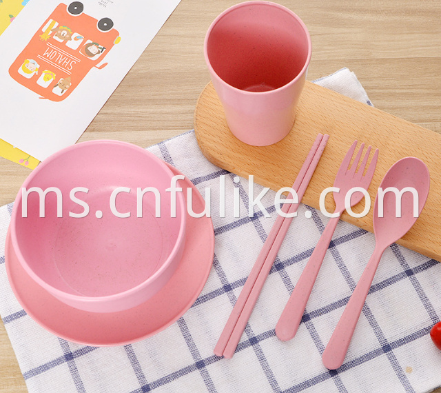 Wheat Straw Dinnerware Set